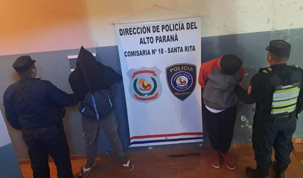 APREHENSIÓN DE DOS PERSONAS POR SUPUESTO HECHO DE ROBO AGRAVADO.